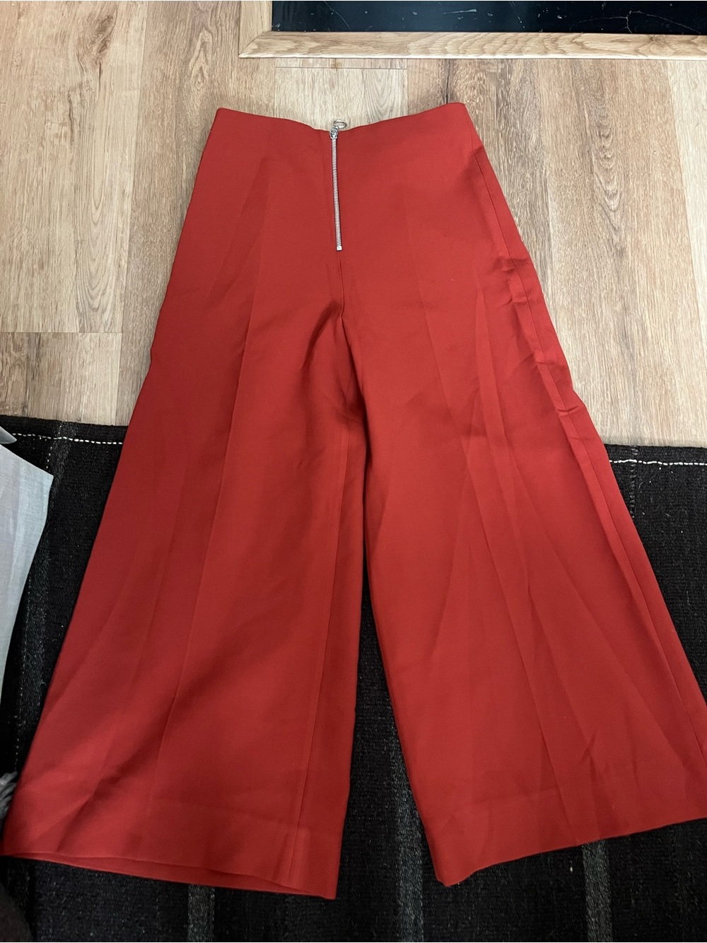 Zara Wide-Leg Zip-Front Pants in Deep Red